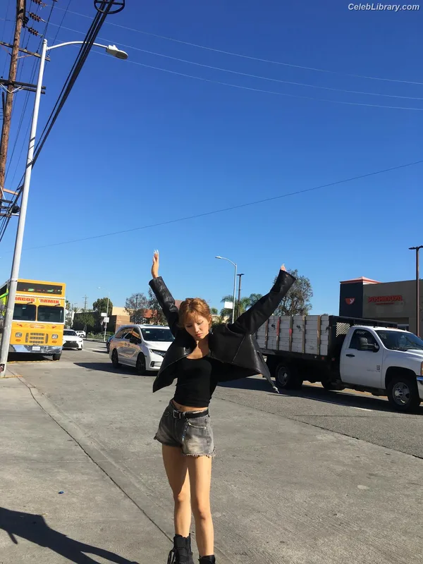 Soyeon  (G)I-IDLE photo 18 of 822