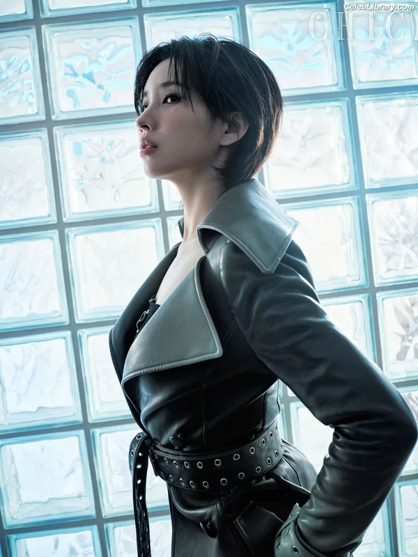 Soyeon  (G)I-IDLE photo 24 of 822