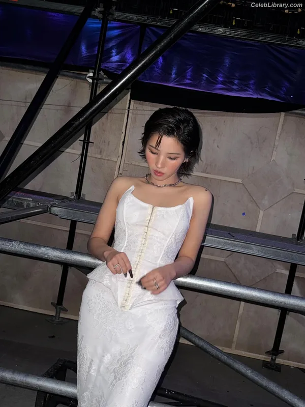 Soyeon  (G)I-IDLE photo 6 of 822