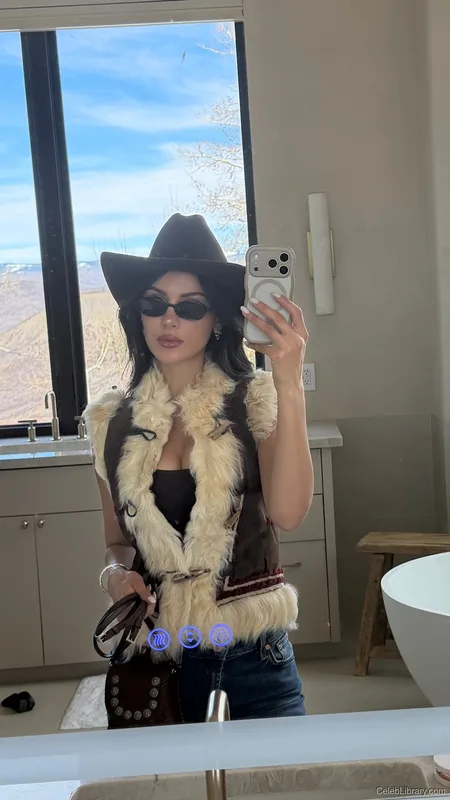 Sssniperwolf photo 24 of 1674
