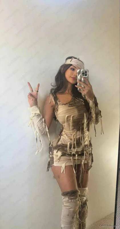 Sssniperwolf photo 5 of 1674
