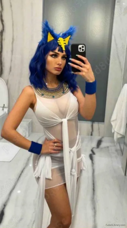 Sssniperwolf photo 12 of 1674