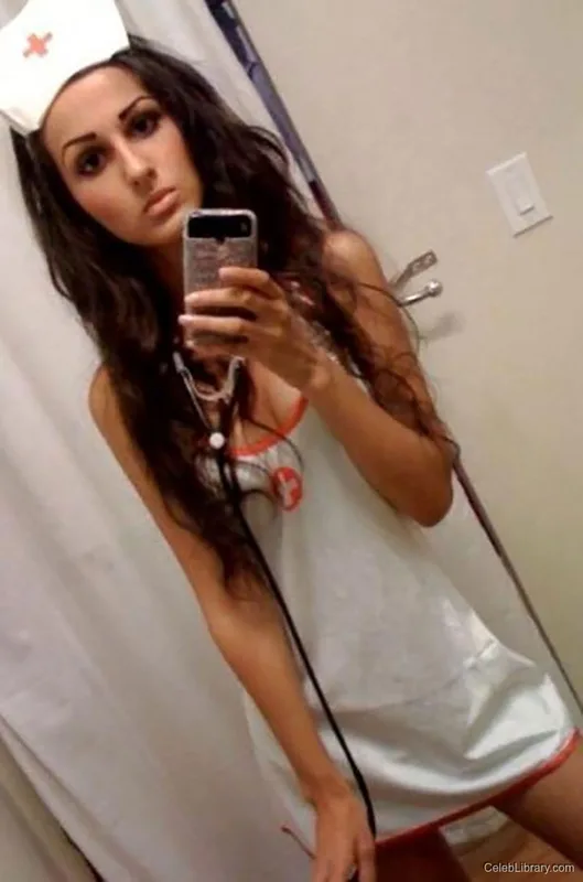 Sssniperwolf photo 6 of 1674