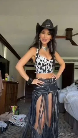 Sssniperwolf photo 10 of 1674