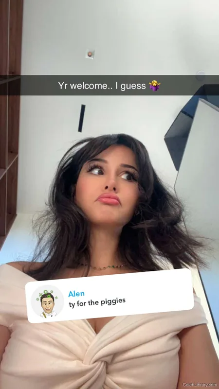 Sssniperwolf photo 22 of 1674