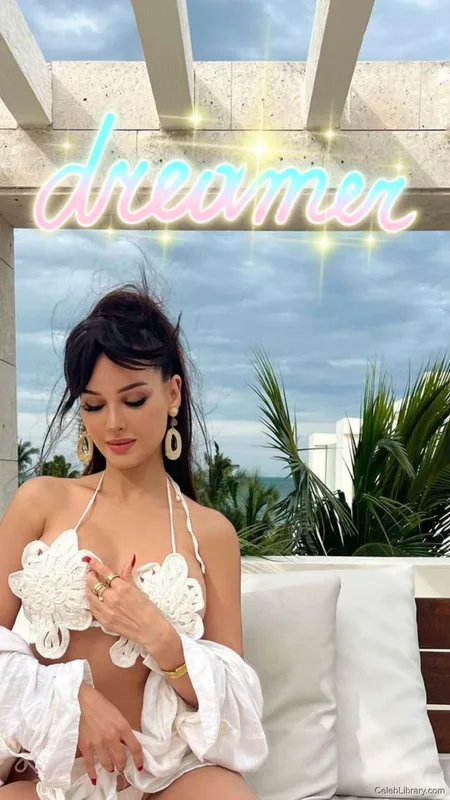 Sssniperwolf photo 7 of 1674