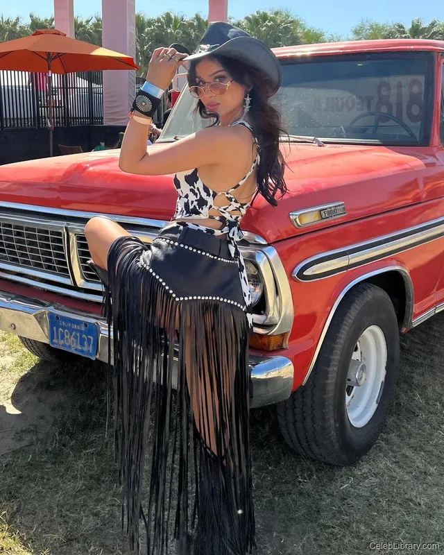 Sssniperwolf photo 4 of 1674