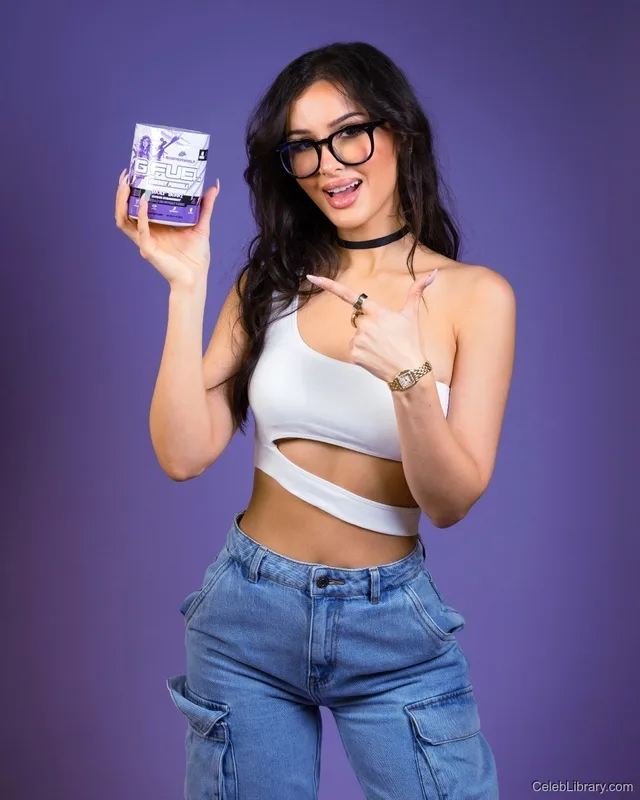Sssniperwolf photo 18 of 1674