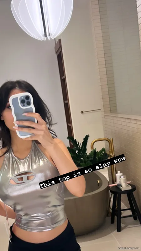 Sssniperwolf photo 4 of 1674