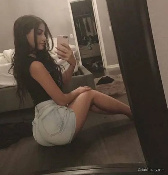 Sssniperwolf photo 6 of 1674