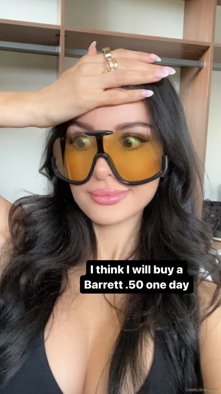 Sssniperwolf photo 11 of 1674