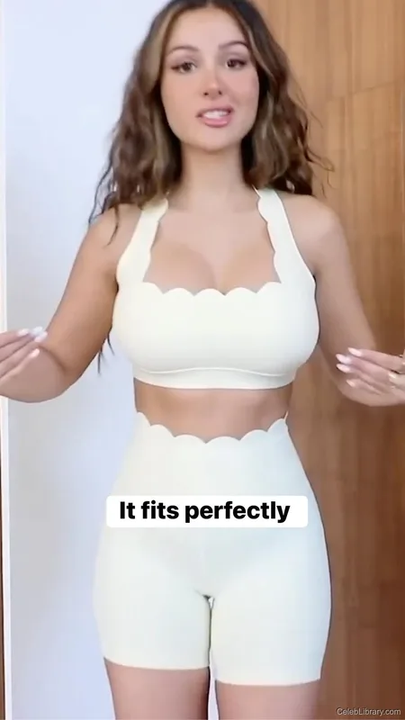 Sssniperwolf photo 19 of 1674