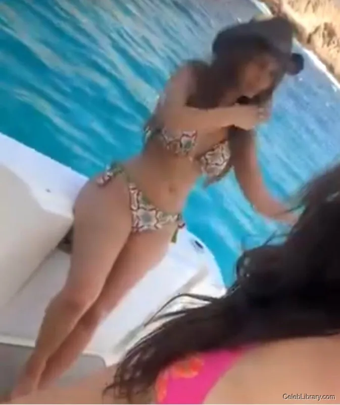 Sssniperwolf photo 13 of 1674