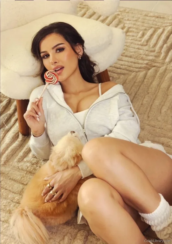 Sssniperwolf photo 13 of 1674