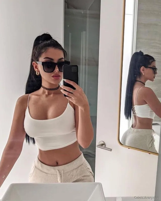 Sssniperwolf photo 17 of 1674