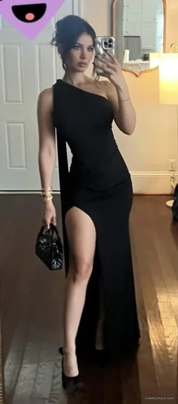 Sssniperwolf photo 24 of 1674