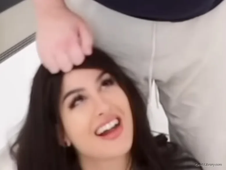 Sssniperwolf photo 12 of 1674
