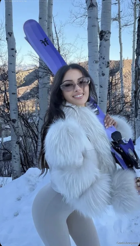 Sssniperwolf photo 23 of 1674