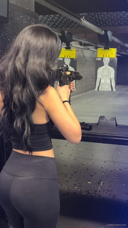 Sssniperwolf photo 9 of 1674