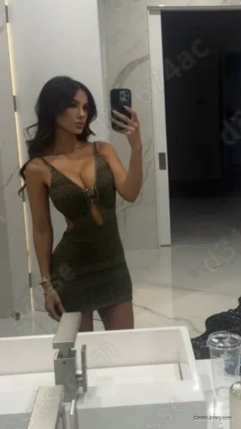 Sssniperwolf photo 11 of 1674