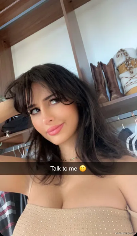 Sssniperwolf photo 2 of 1674