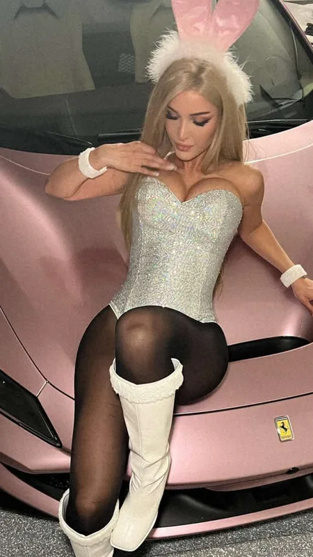 Sssniperwolf photo 15 of 1674