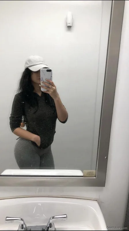 Sssniperwolf photo 7 of 1674