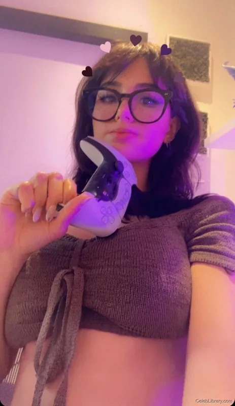 Sssniperwolf photo 14 of 1674