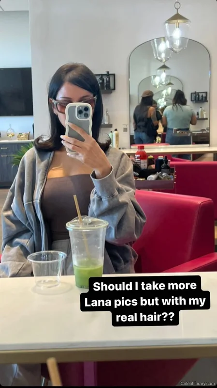 Sssniperwolf photo 5 of 1674