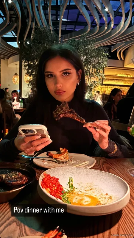 Sssniperwolf photo 17 of 1674