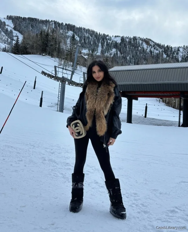 Sssniperwolf photo 19 of 1674