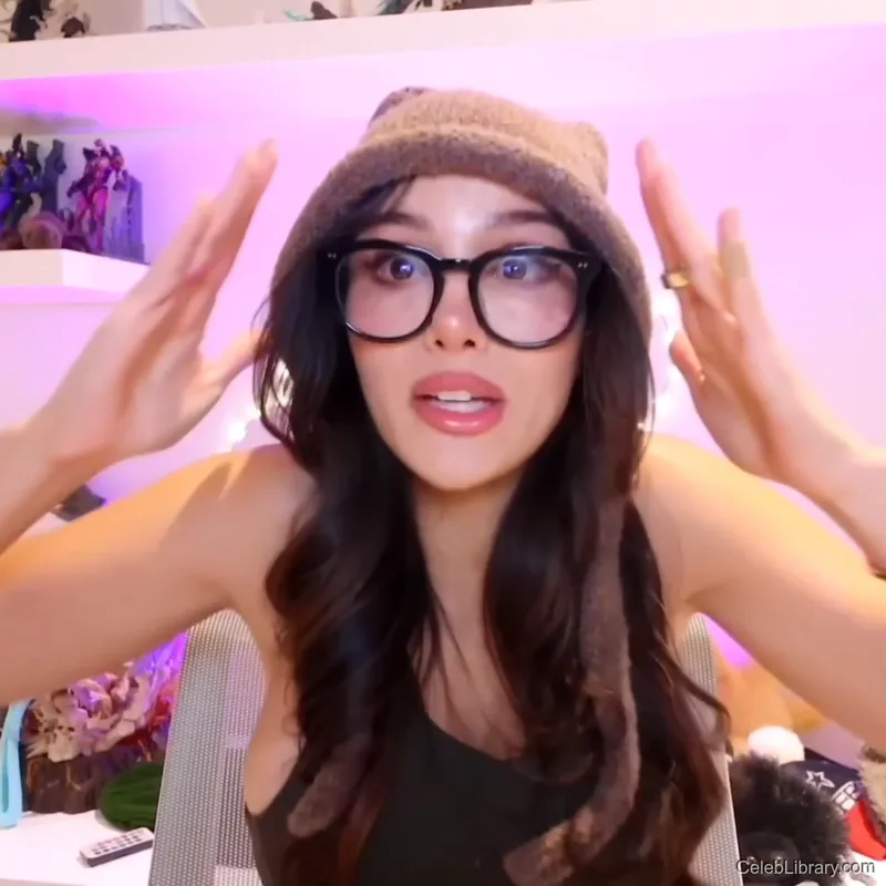 Sssniperwolf photo 24 of 1674