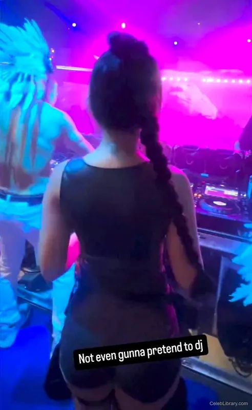 Sssniperwolf photo 20 of 1674