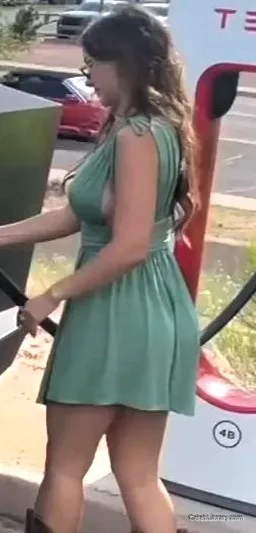Sssniperwolf photo 7 of 1674