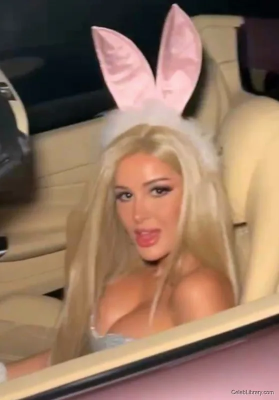 Sssniperwolf photo 14 of 1674