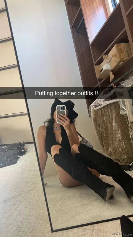 Sssniperwolf photo 4 of 1674