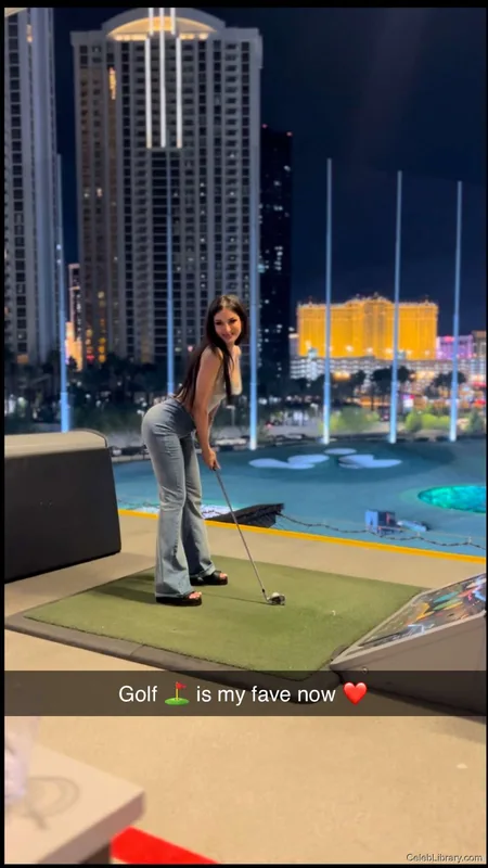 Sssniperwolf photo 9 of 1674