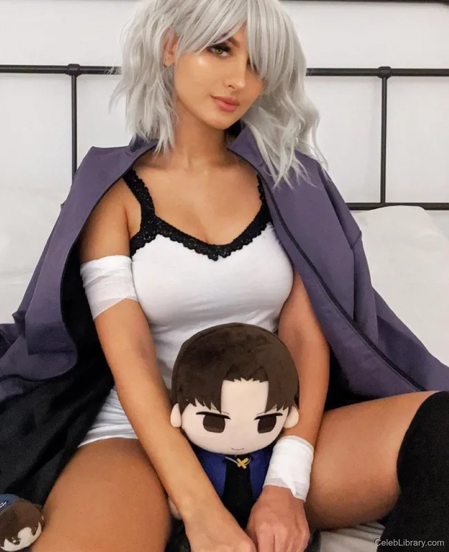 Sssniperwolf photo 4 of 1674