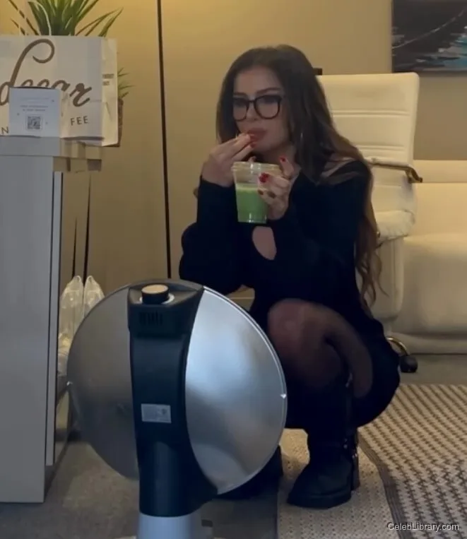 Sssniperwolf photo 20 of 1674