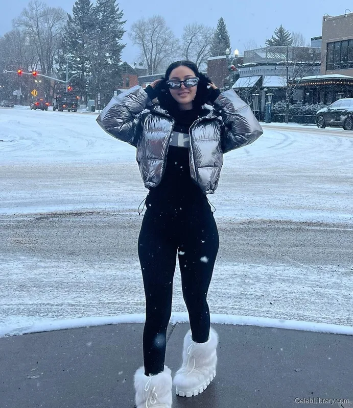 Sssniperwolf photo 12 of 1674
