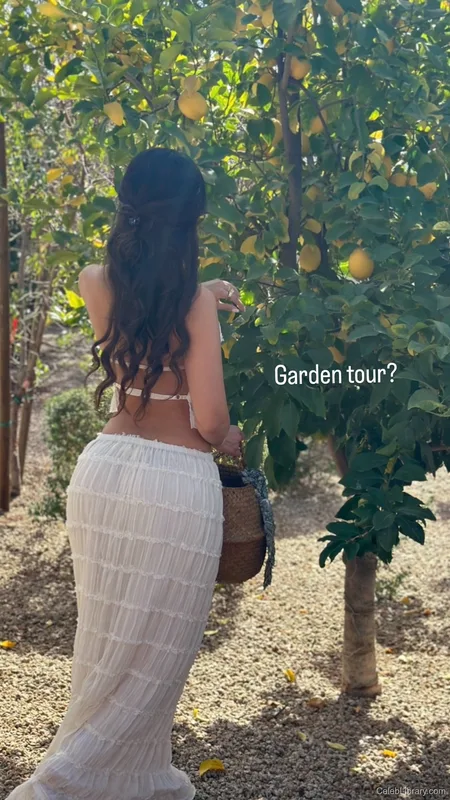 Sssniperwolf photo 4 of 1674