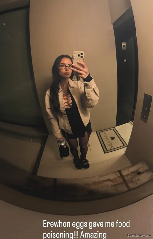 Sssniperwolf photo 13 of 1674
