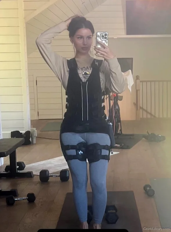 Sssniperwolf photo 15 of 1674
