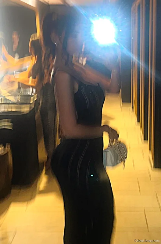 Sssniperwolf photo 5 of 1674