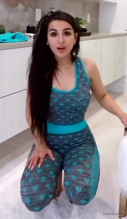 Sssniperwolf photo 12 of 1674