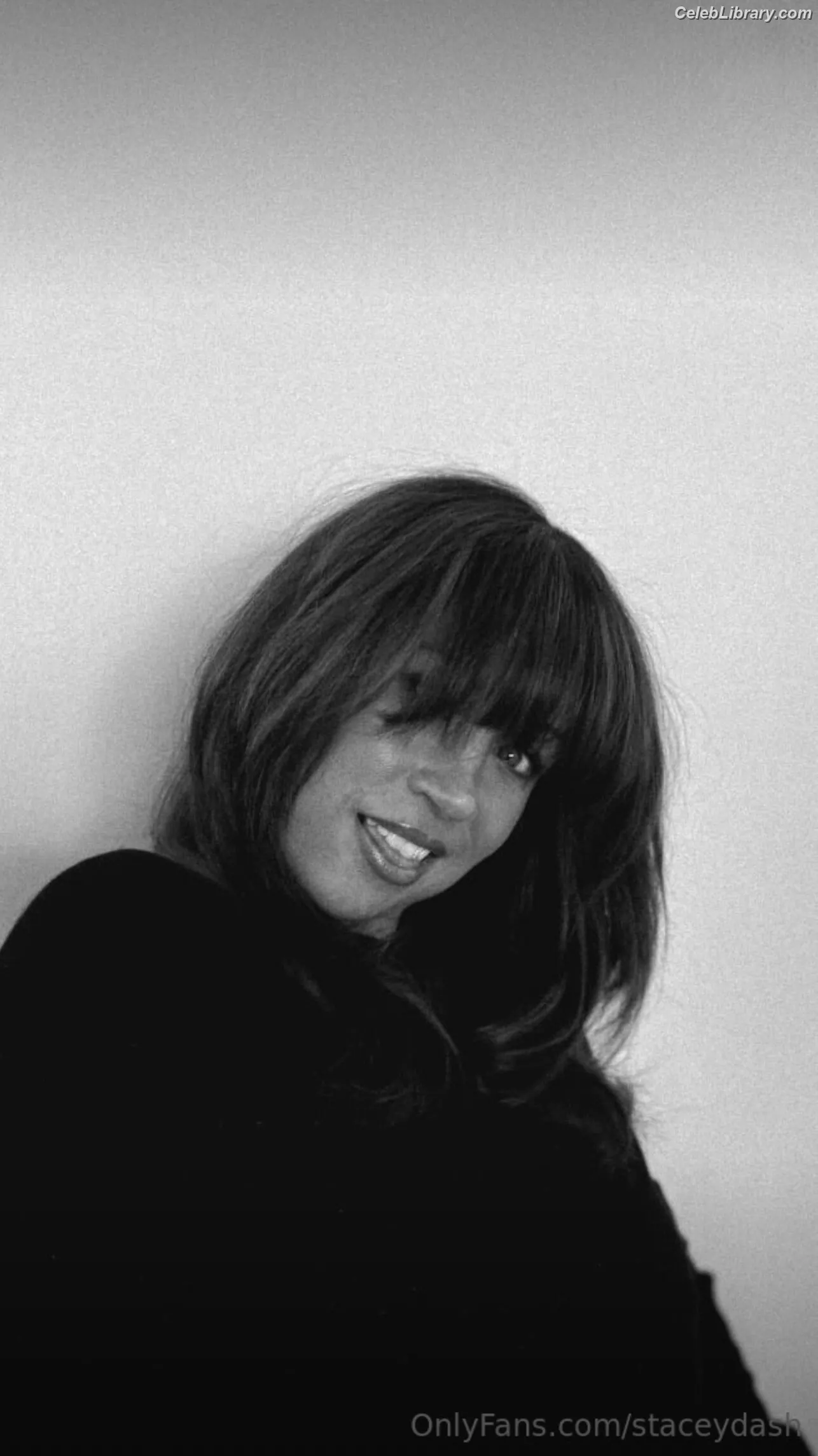 Stacey Dash photo 19 of 85