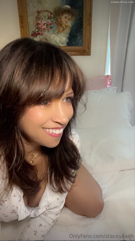 Stacey Dash photo 21 of 86
