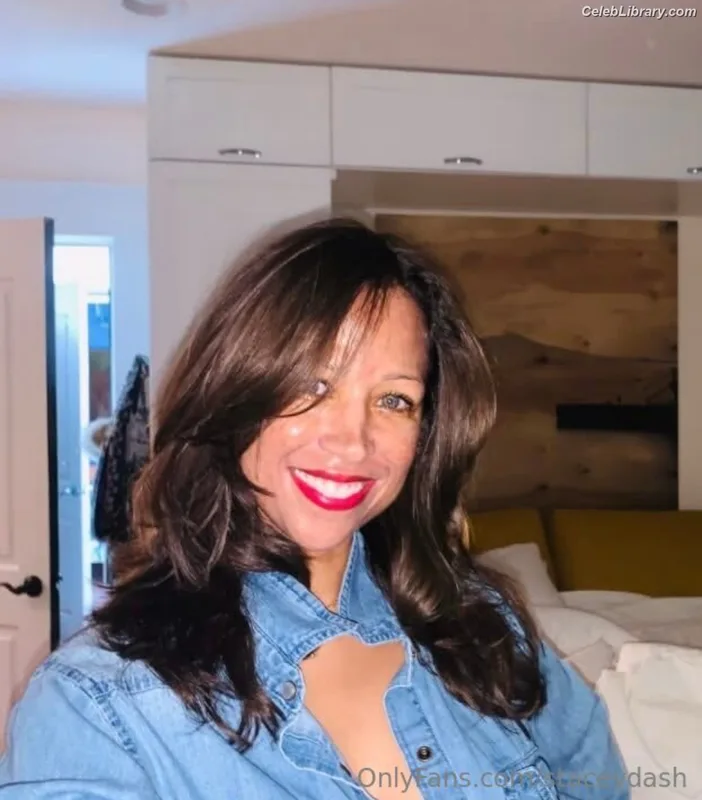 Stacey Dash photo 14 of 86