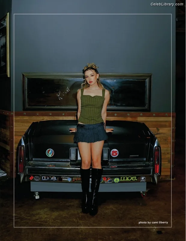 Stacey Ryan photo 4 of 84