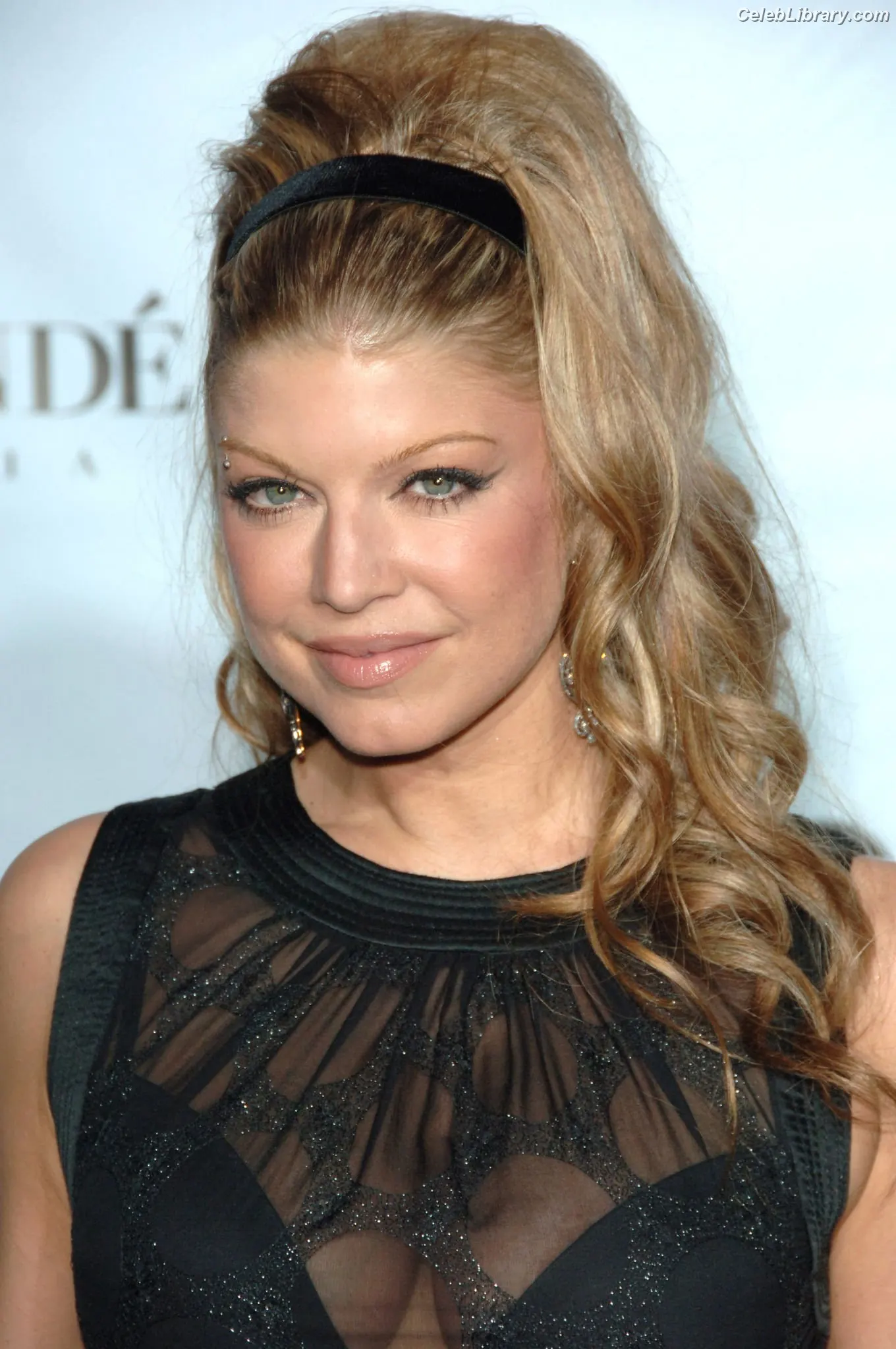 Stacy Ferguson (Fergie)